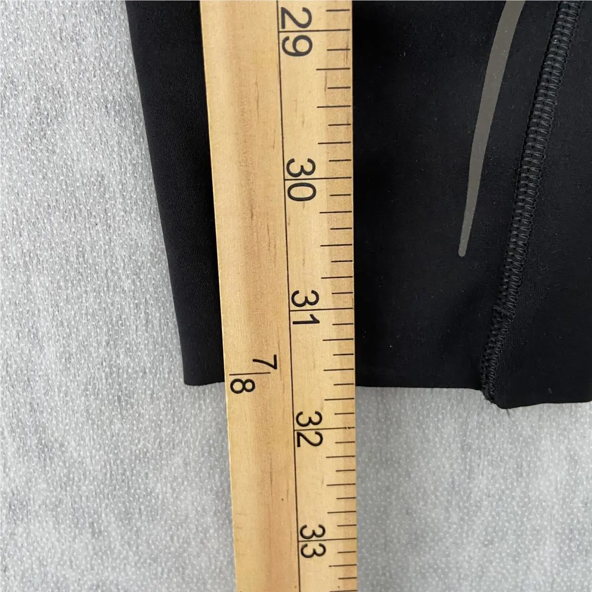 Lululemon clothing - Black 9