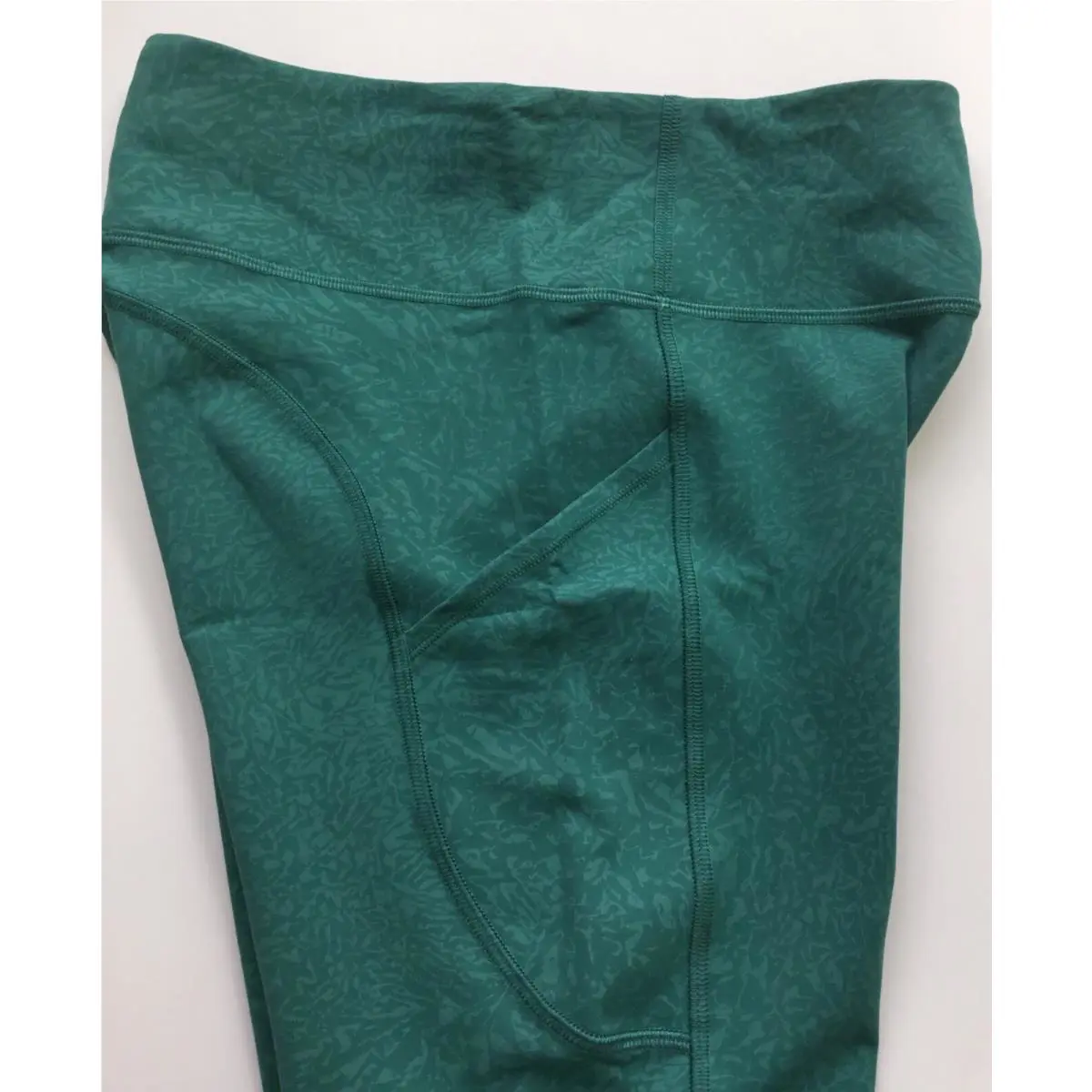 Lululemon clothing - Teal 1