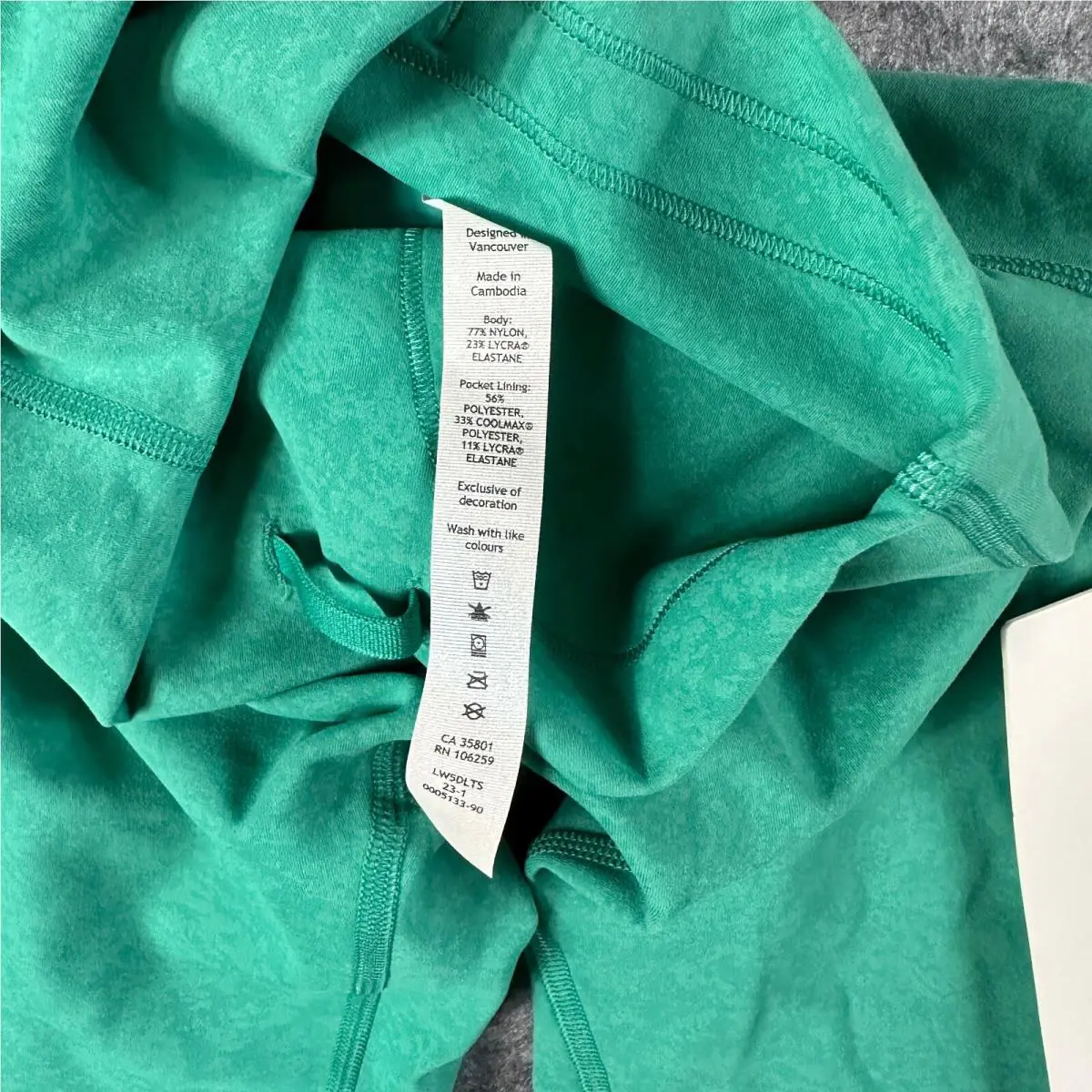 Lululemon clothing - Green 4