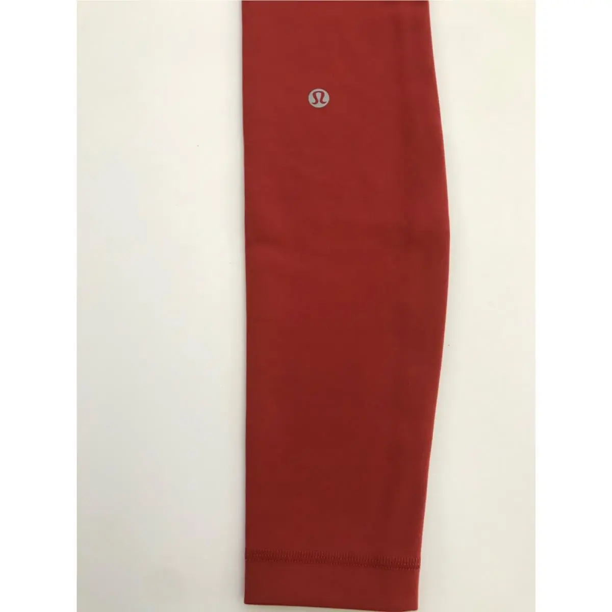 Lululemon clothing - Cayenne 3