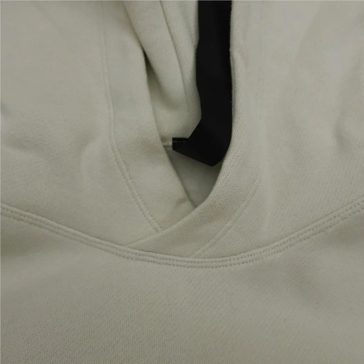 Lululemon clothing - Bone 3