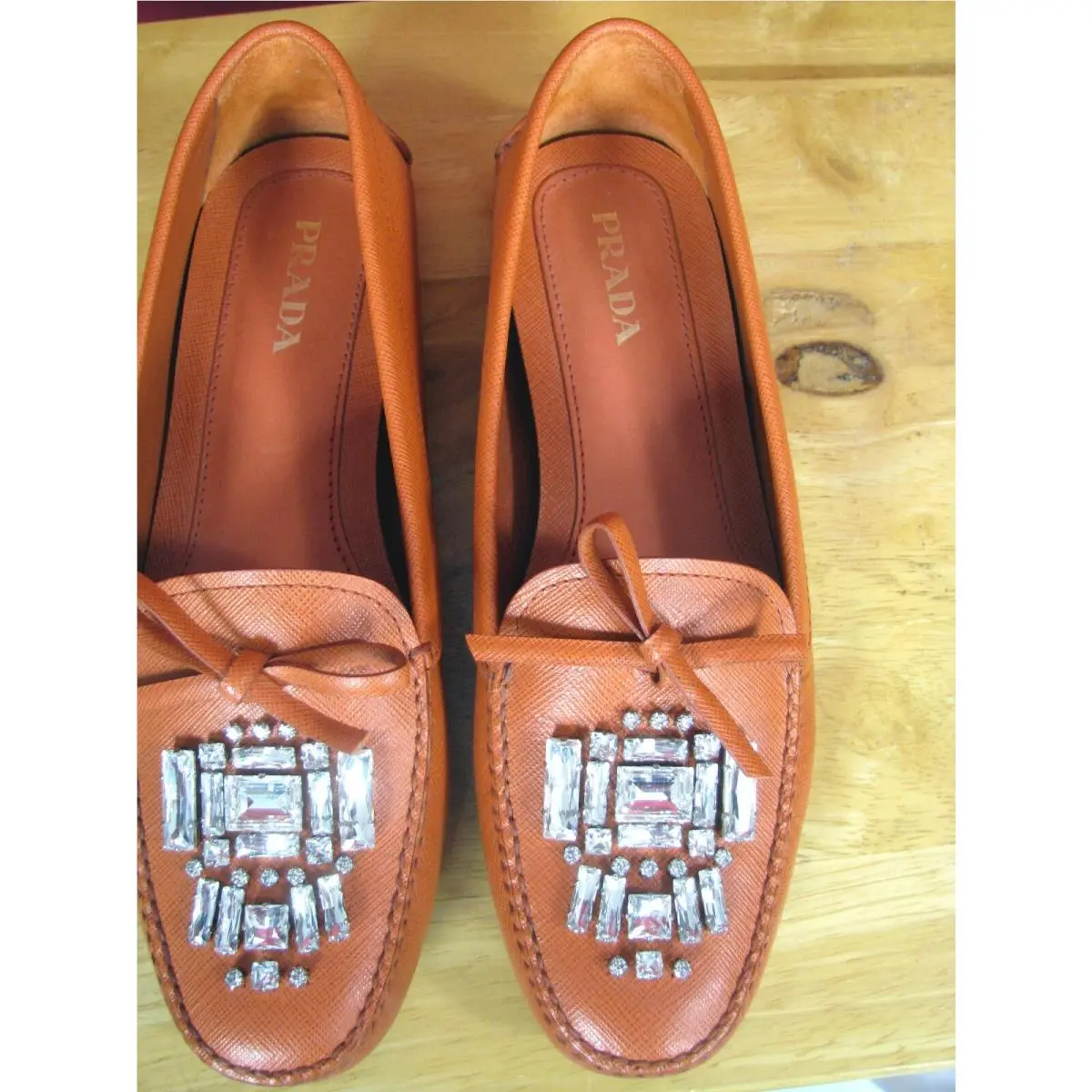 Prada Milano Leather Crystal Embellished Loafer Driving Shoo Sz 40.5 Italy