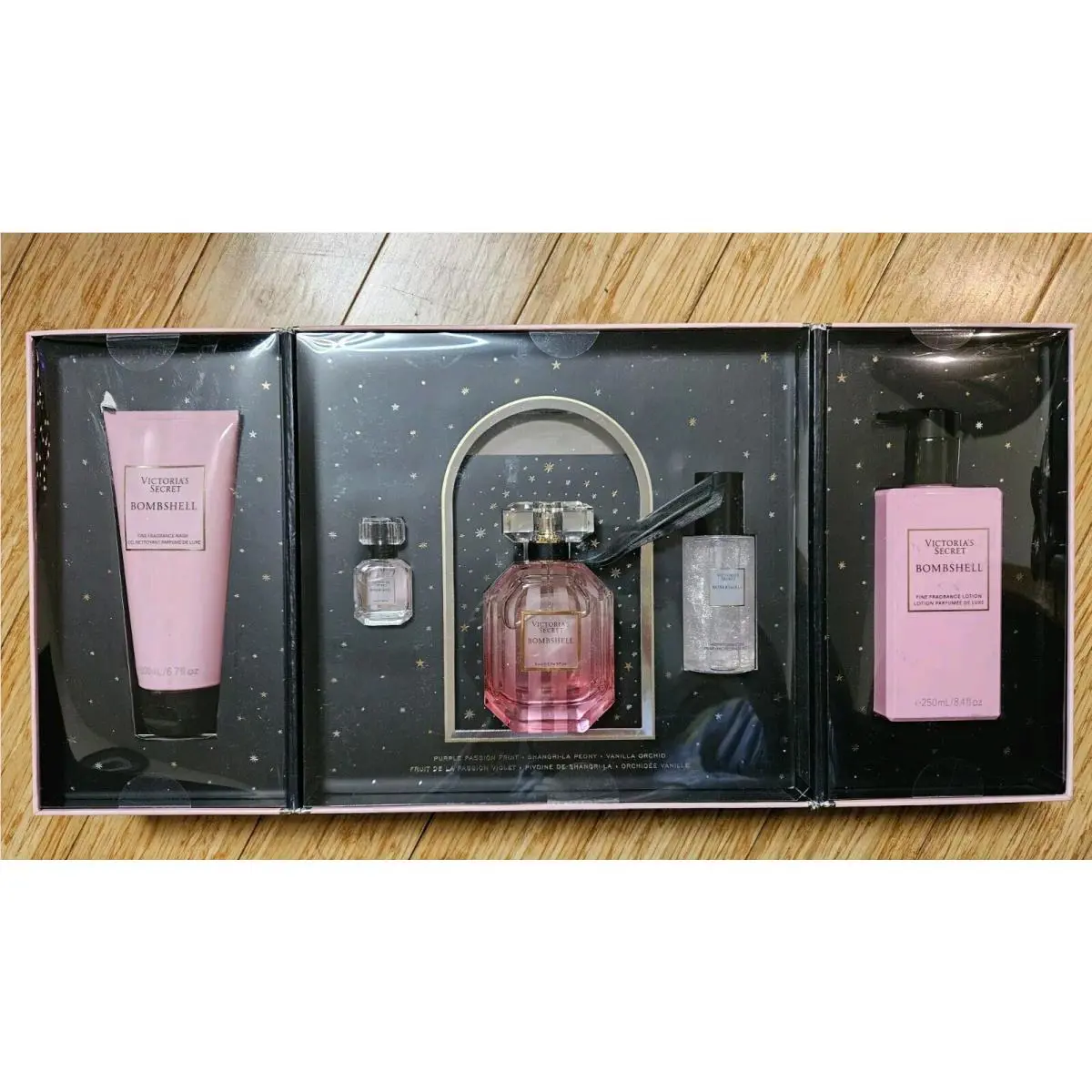 Victoria`s Secret 5PC Bombshell Ultimate Lux Holiday Gift Set 3.4 fl oz