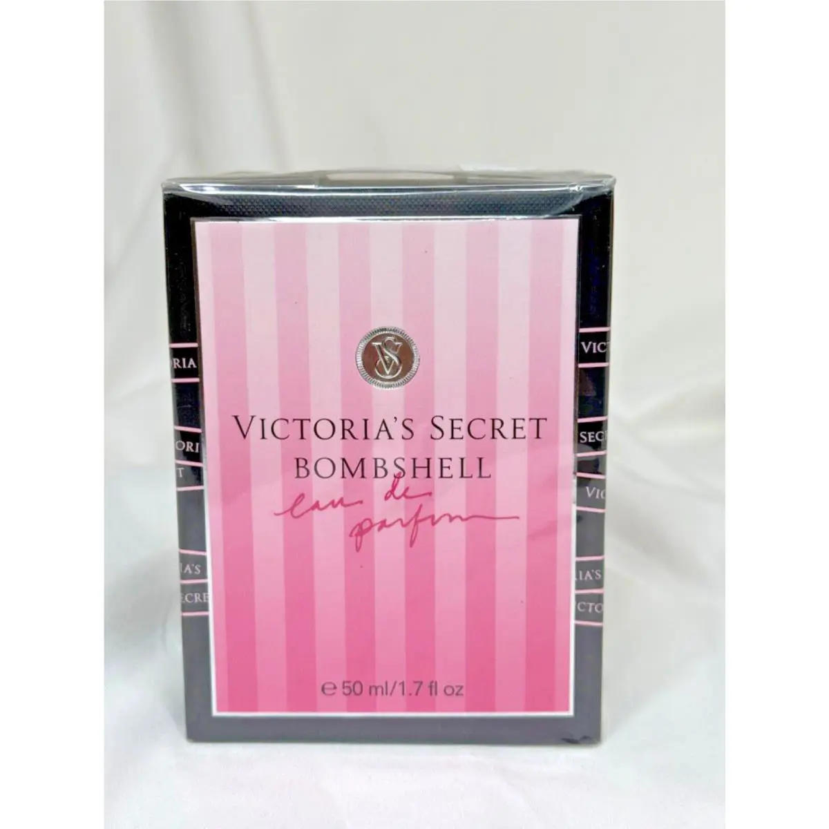 Victoria`s Secret Bombshell Eau De Parfum 50ml Spray