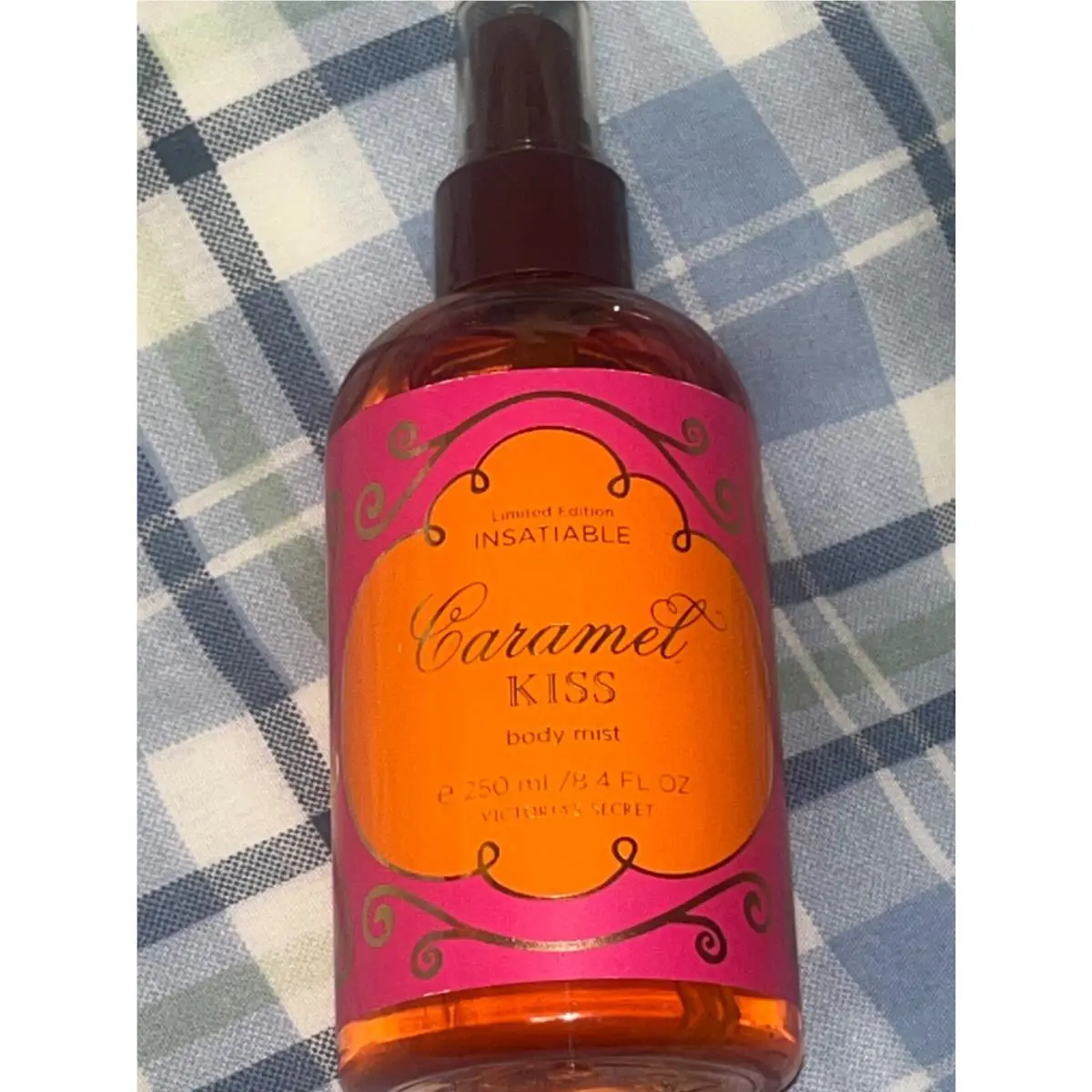 Victoria`s Secret Limited Edition Insatiable Caramel Kiss Body Mist Spray