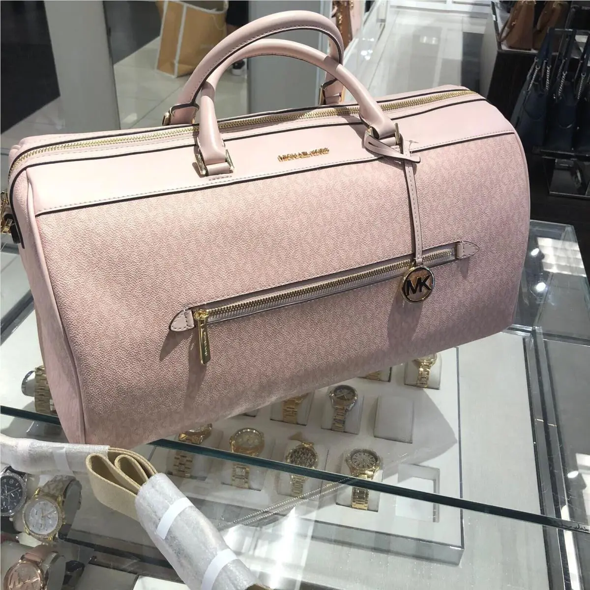 Michael Kors Men Ladies Family XL Duffle Luggage Bag Plane Train Vacation Travel