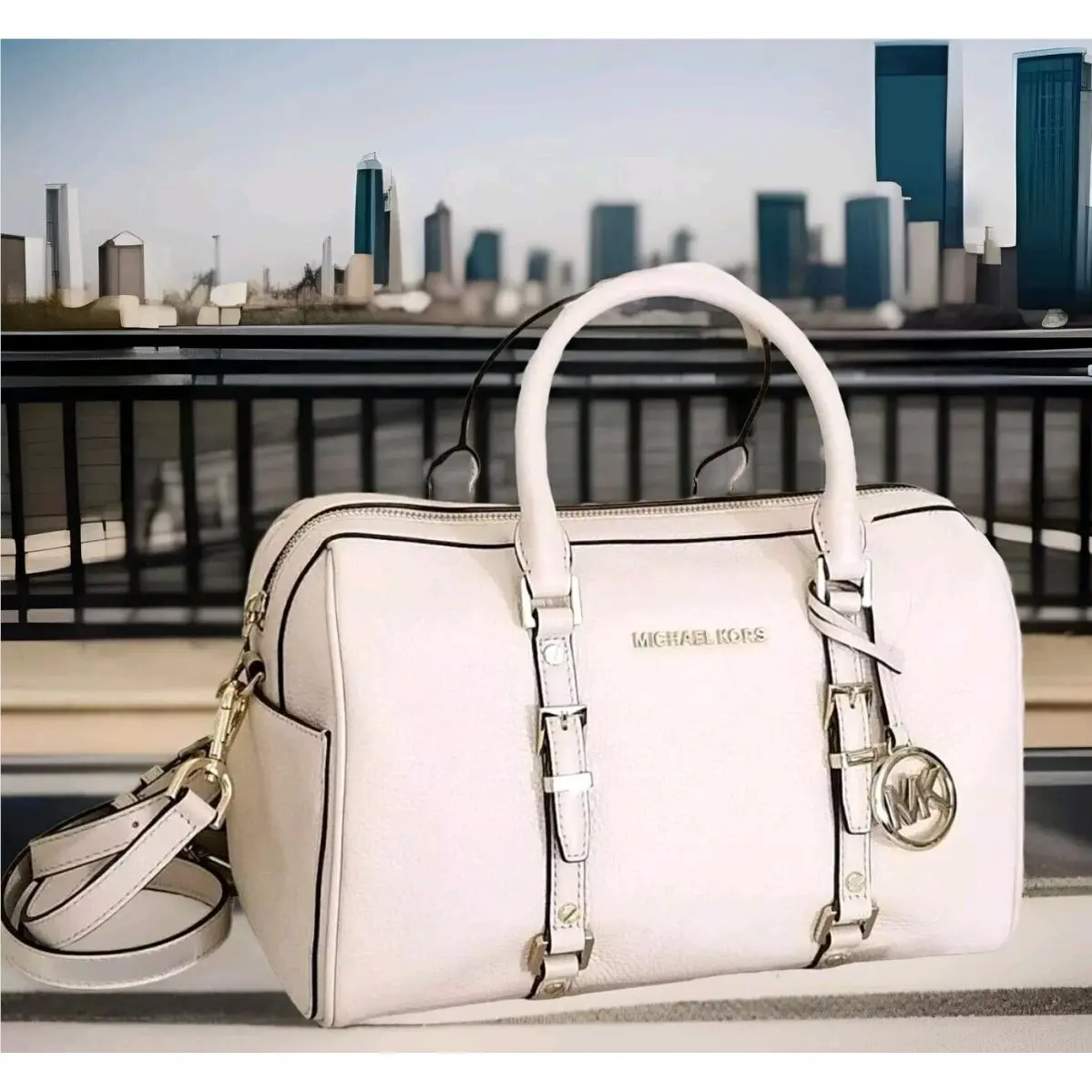 Michael Kors Bedford Legacy Light Cream Ivory Leather Duffle Satchel Bag
