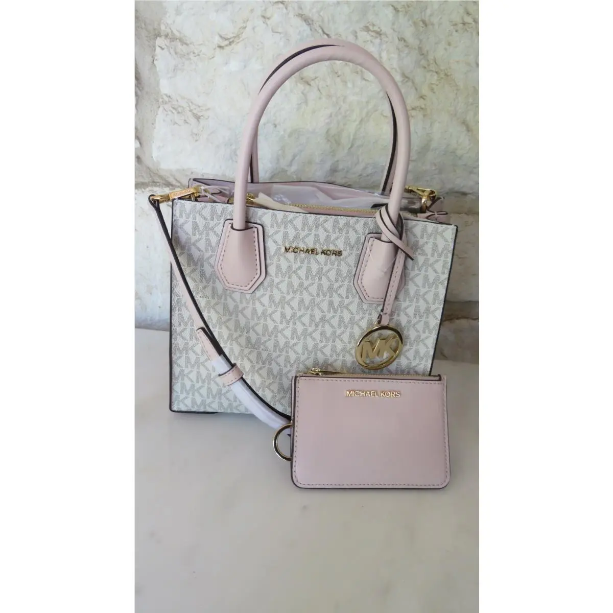 MD Satchel Messenger Bag MK Black Vanilla Powder Blush See Options Bag SET Vanilla Powder blush satchel messenger by Michael Kors