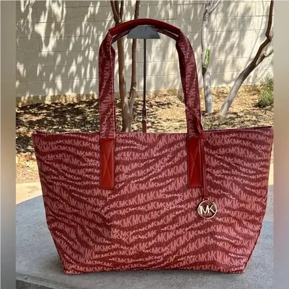 Michael Kors  bag  Michael Michael - Select: Deep Orange, Handle/Strap: Deep Orange, Marigold Yellow, Olive Green, Hardware: Gold-toned 8