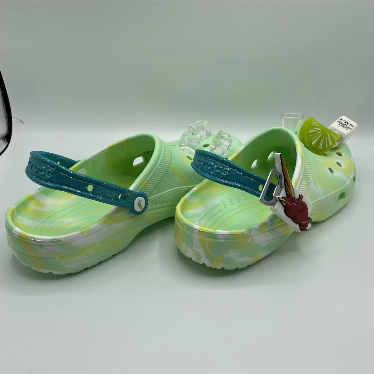 Crocs shoes - Classic Clog - Classic Clog - Multicolor (UPC: 191448839342) 4