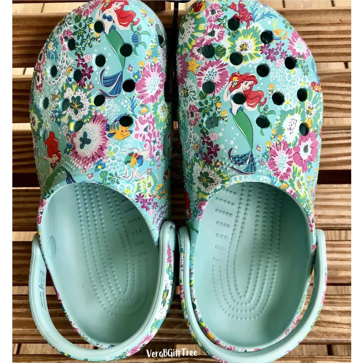 Crocs shoes - Vera Bradley Clog - Vera Bradley Clog - Blue (UPC: 0196265112838) 2