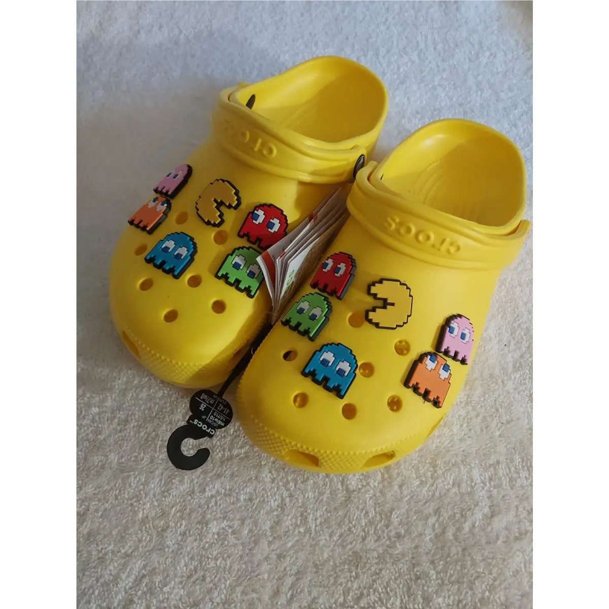 Crocs shoes - CROCS PAC-MAN - Yellow 9