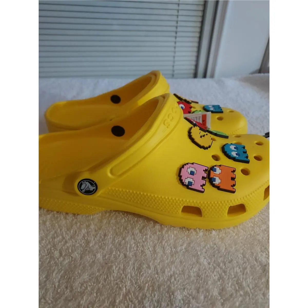 Crocs shoes - CROCS PAC-MAN - Yellow 5