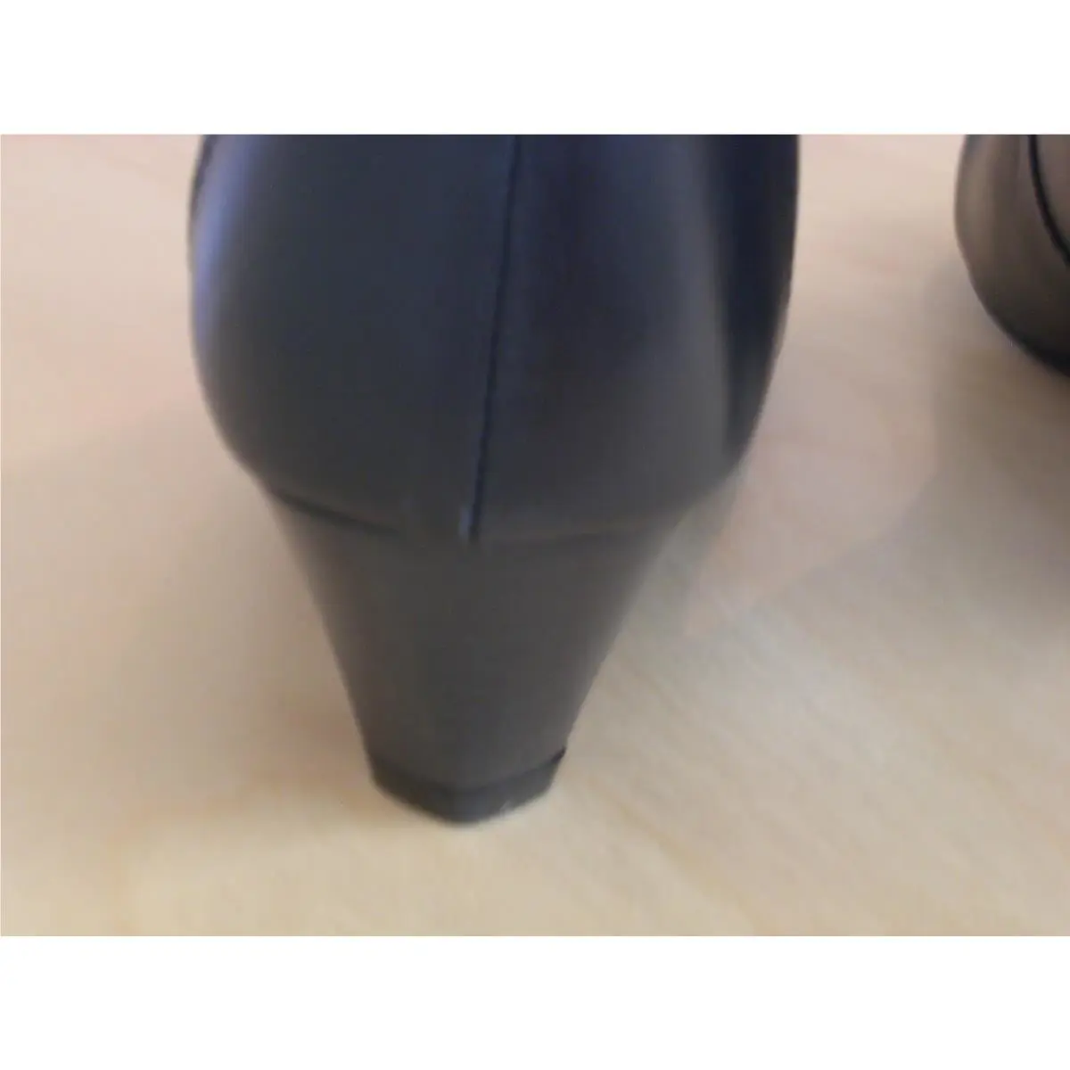 Crocs shoes - Blacks (UPC: 883503517332) 4