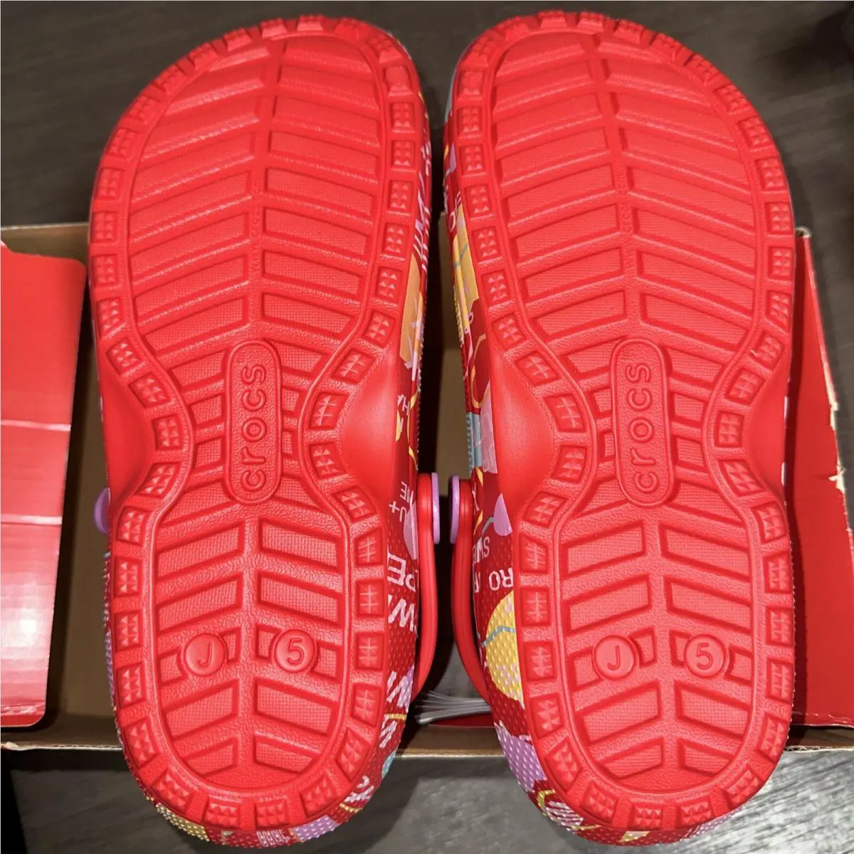 Crocs shoes - CROCS x SWEETHEARTS - SWEETHEARTS - Red (UPC: 0191448952713) 6