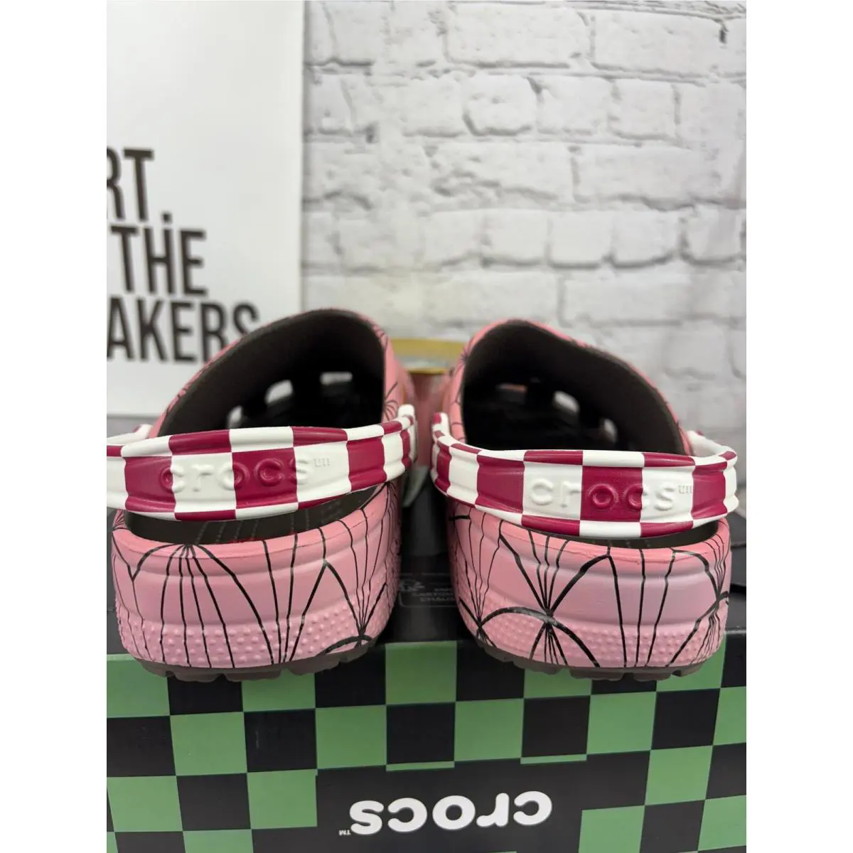 Crocs shoes - Pink 2