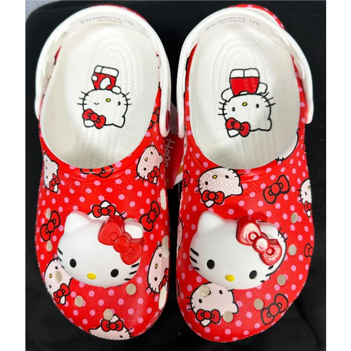 Crocs shoes - Hello Kitty - Hello Kitty - Red (UPC: 196265827176) 0