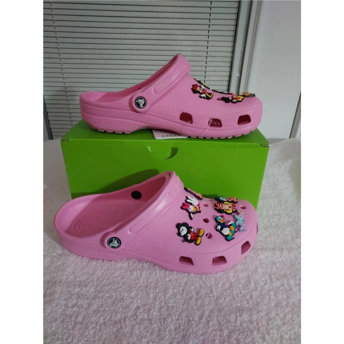 Crocs shoes - Pink 2