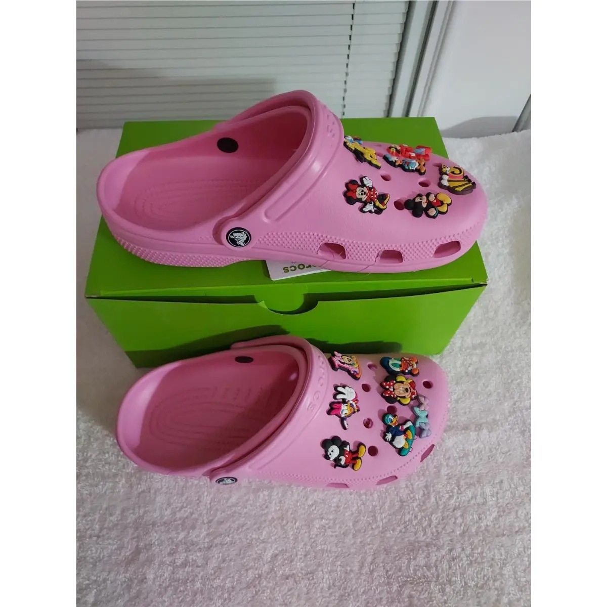 Crocs shoes - Pink 4