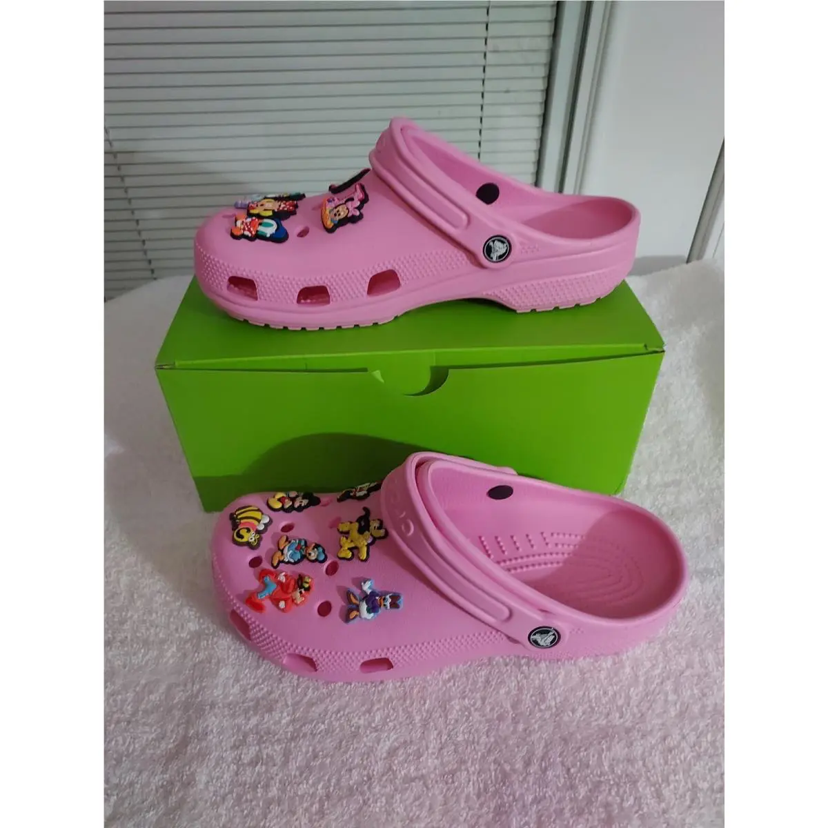 Crocs shoes - Pink 6