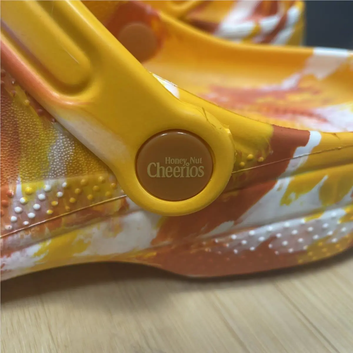 Crocs shoes - Crocs Honeynut Cheerios - Honeynut Cheerios - Yellow 10