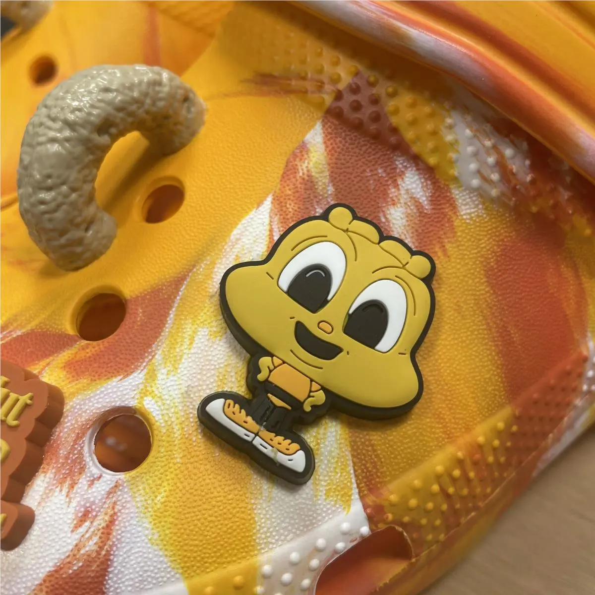 Crocs shoes - Crocs Honeynut Cheerios - Honeynut Cheerios - Yellow 11