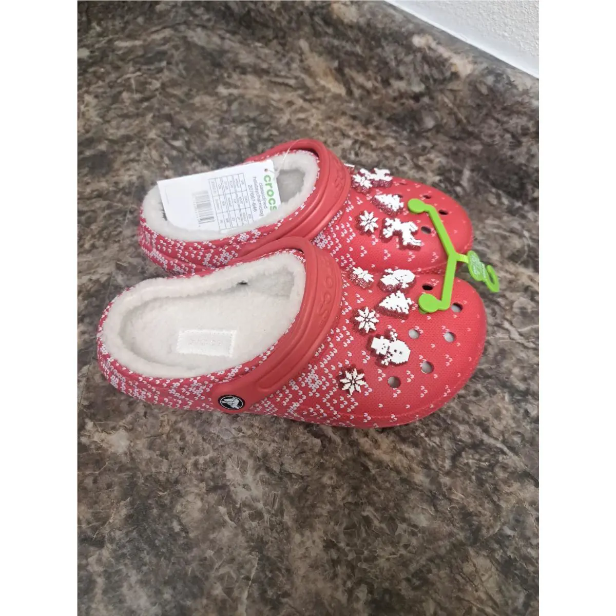 Crocs shoes - Crocs Classic - Classic - 207687-646 - Red (UPC: 0191448868656) 0