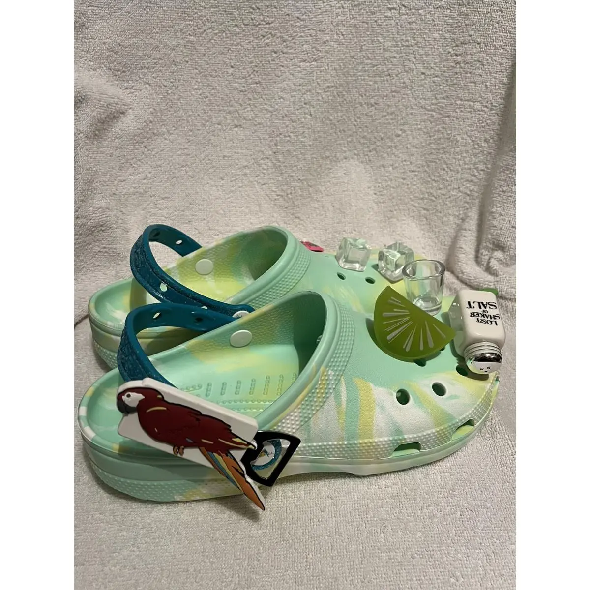 Crocs shoes - Classic Margaritaville clog Lime Zest - 207369–3U4 - Lime Zest (UPC: 191448839410) 1