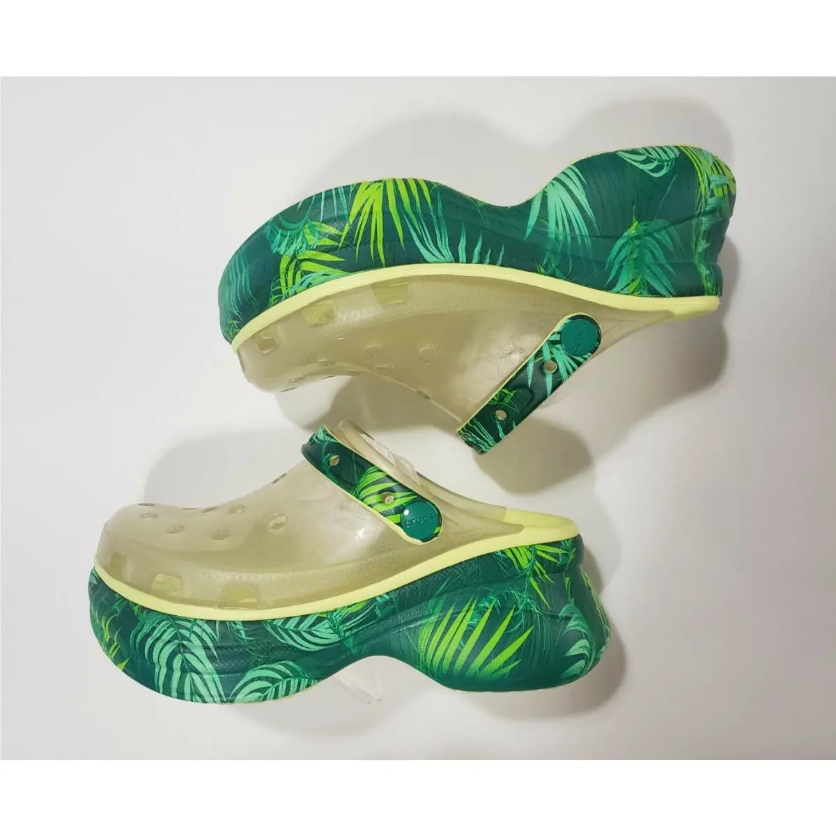 Crocs shoes - Crocs Bae - Bae - Pale Yellow Green 2