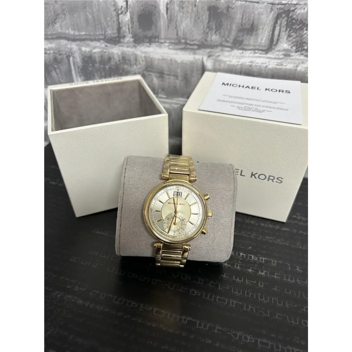 Women`s MK6362 Sawyer 39 mm Gold Tone Stainless Steel Watch by Michael Kors