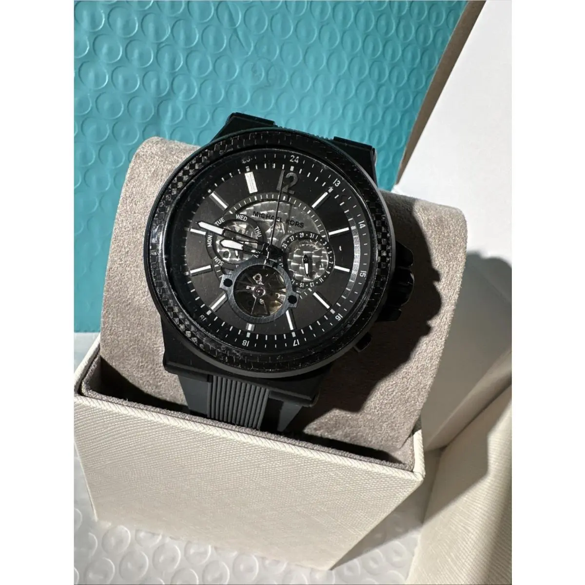 Michael Kors Dylan Men`s Automatic Black Watch Dark Grey Silicone MK9026