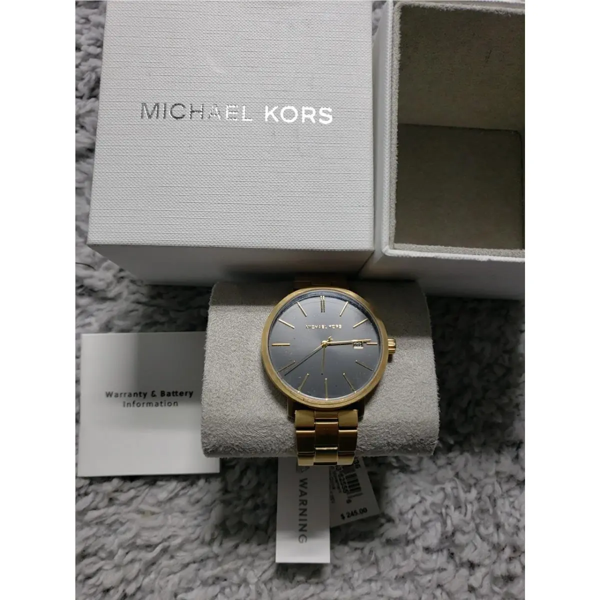 Michael Kors MK-9136 Gold Tone / Black Dial Men`s Stainless Steel 42mm Watch
