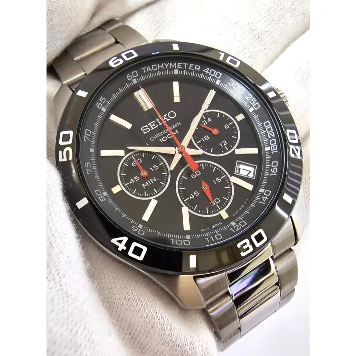 Seiko Chronograph Quartz 41mm Black Dial Steel Men`s Watch SSB077