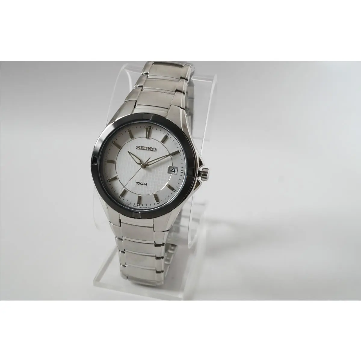 Seiko SGED97 Men`s Dress Date Silver Dial Stainless Steel Watch