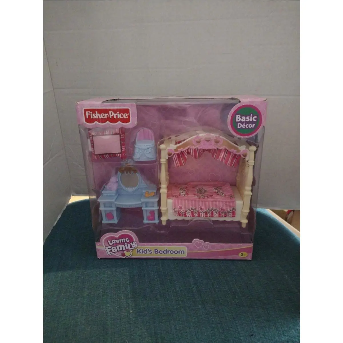 Fisher-price Loving Family Kid`s Bedroom Basic Decor IN Package