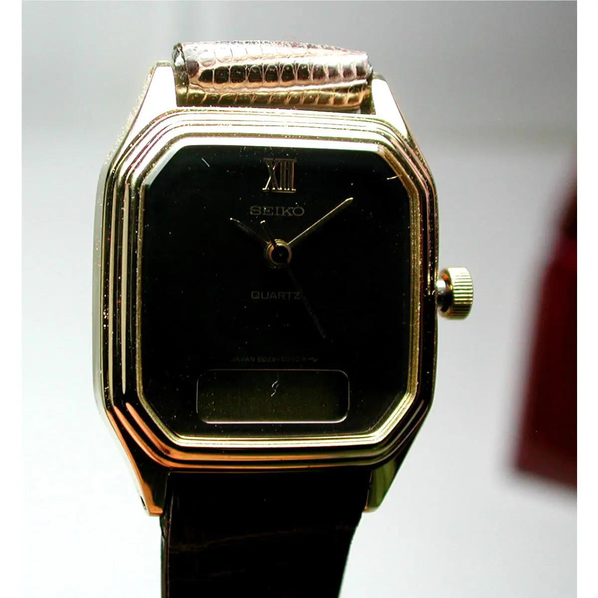 Nos Antique Seiko Duo Dual Display Gold GT Womans Wrist Watch w Leather Band