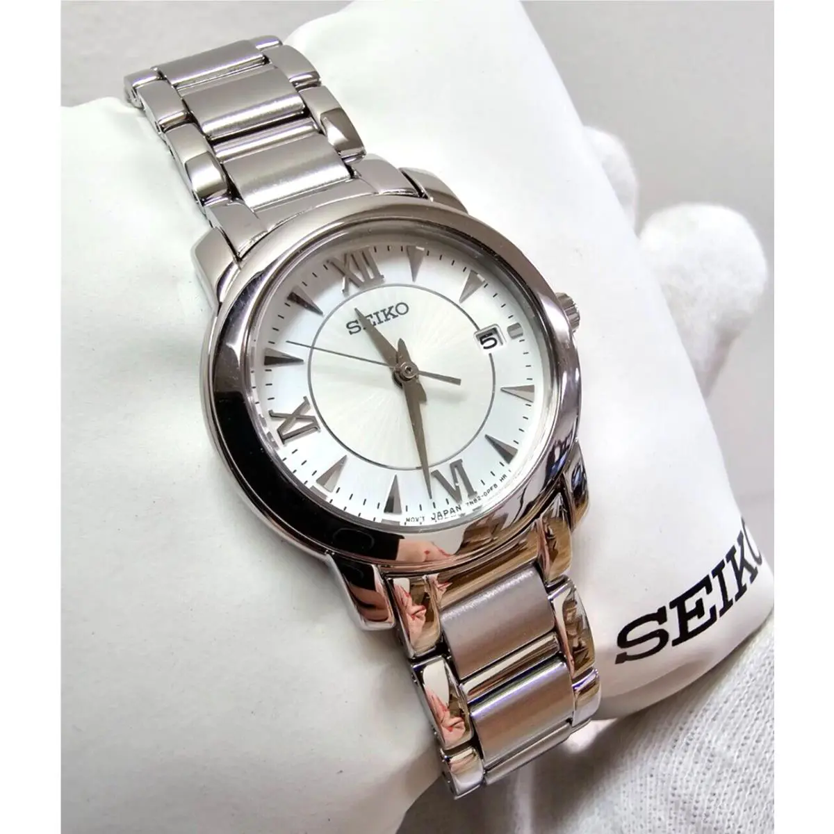 Seiko Quartz 27MM White Dial SS Women`s Watch SXDC19P1