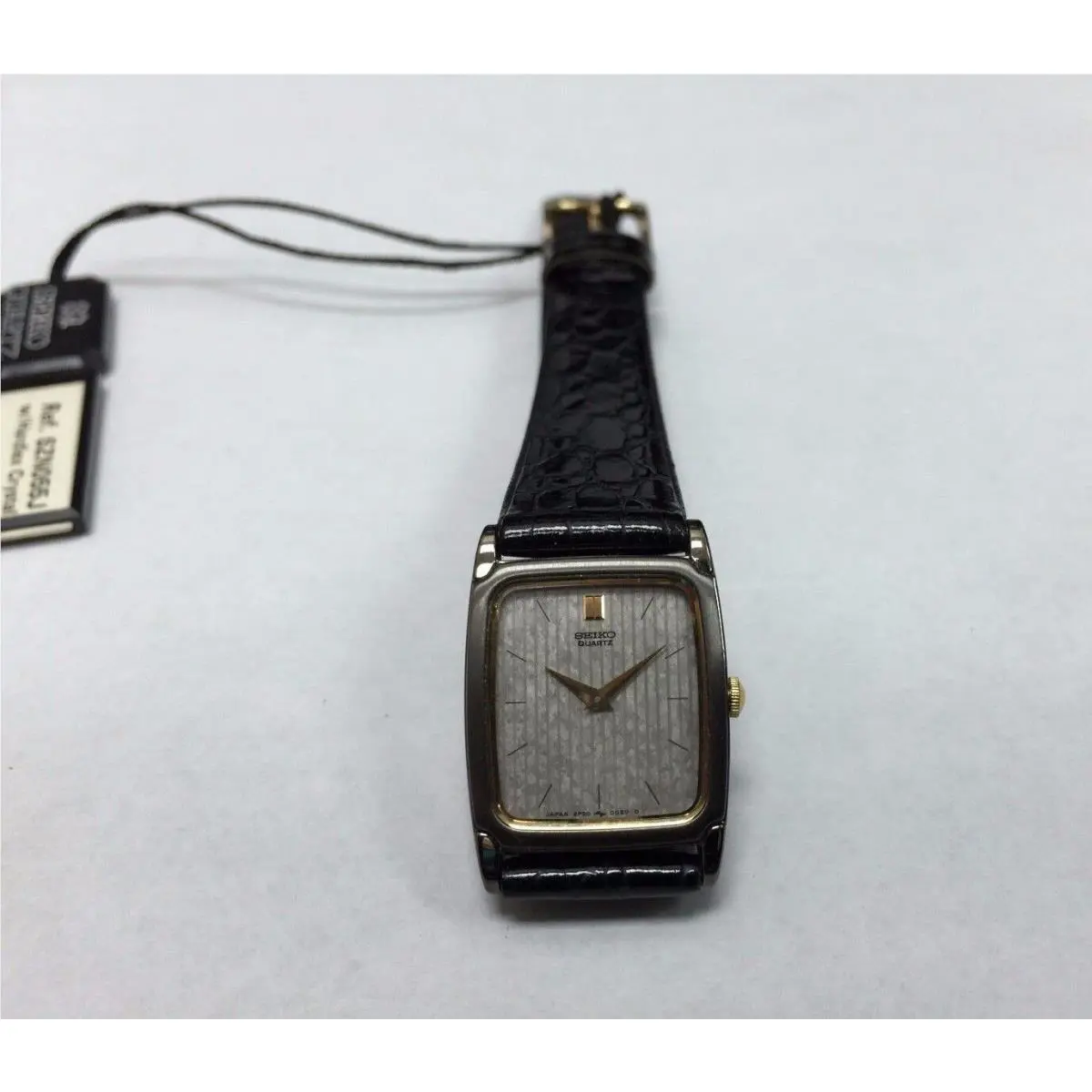 Nos 1980`s Seiko Ladies Leather Watch Ref SZN055J