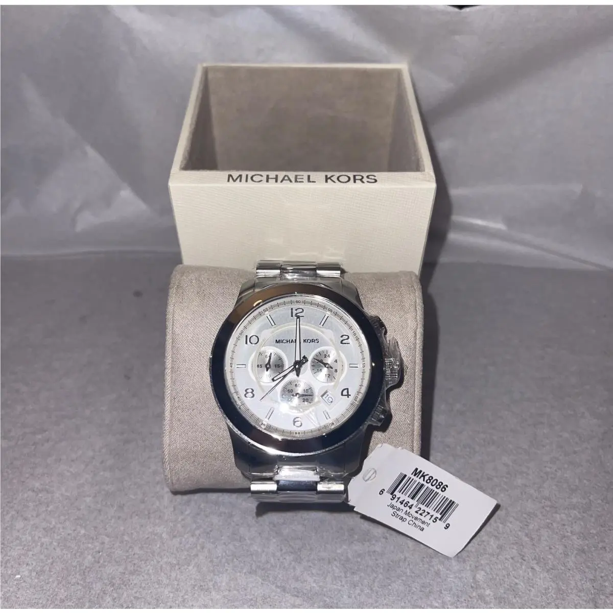 Michael Kors MK8086 Men`s Chronograph Stainless Steel Silver 45mm Watch