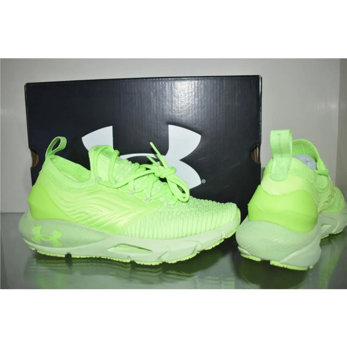 Under Armour shoes - Hovr Phantom 2 INKNT - Hovr Phantom INKNT - 3024155 304 - Green 1