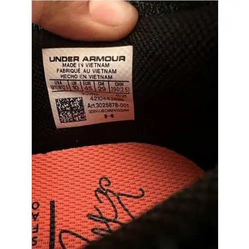 Under Armour shoes  - Black / Blue 10