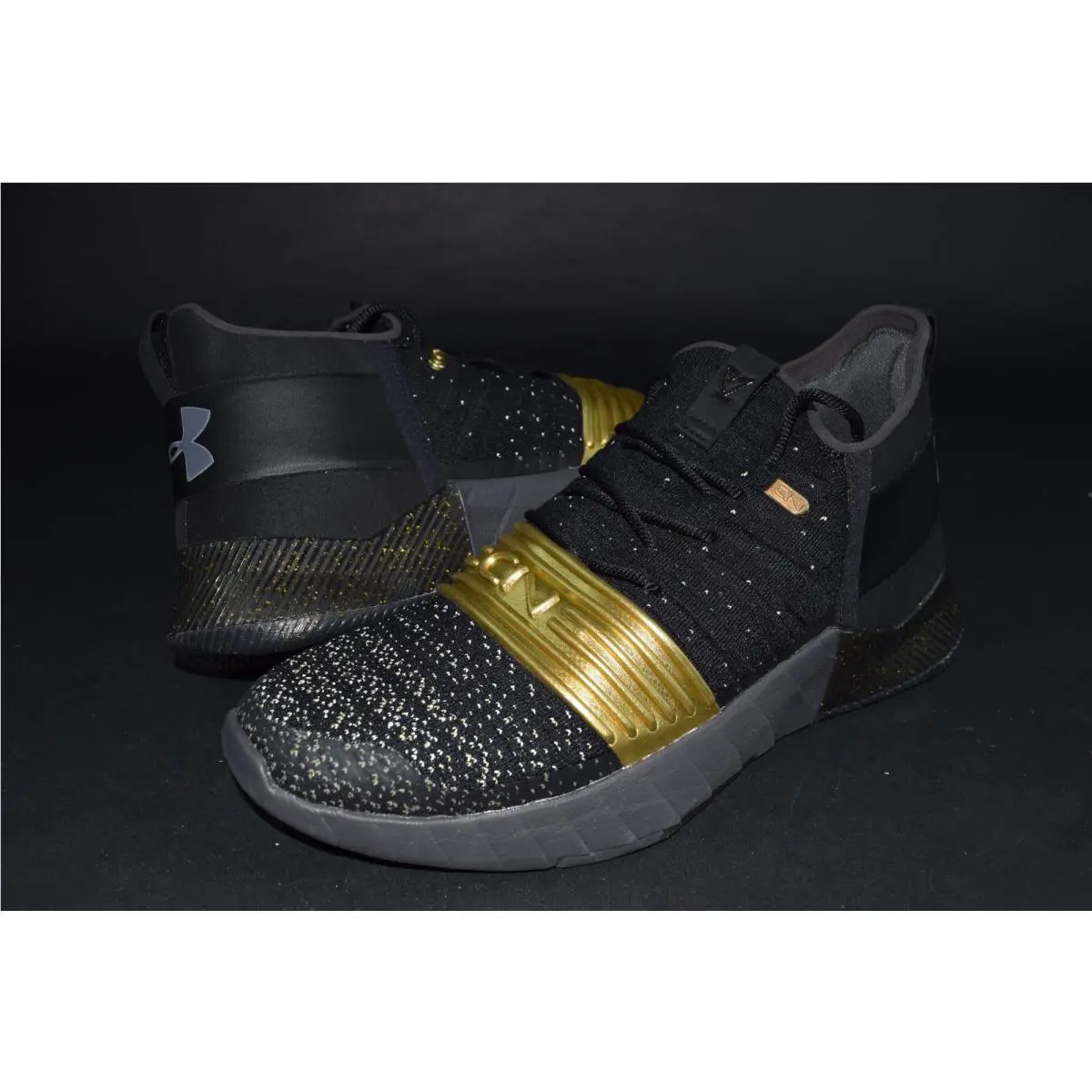 Under Armour shoes - Black, Gold 7