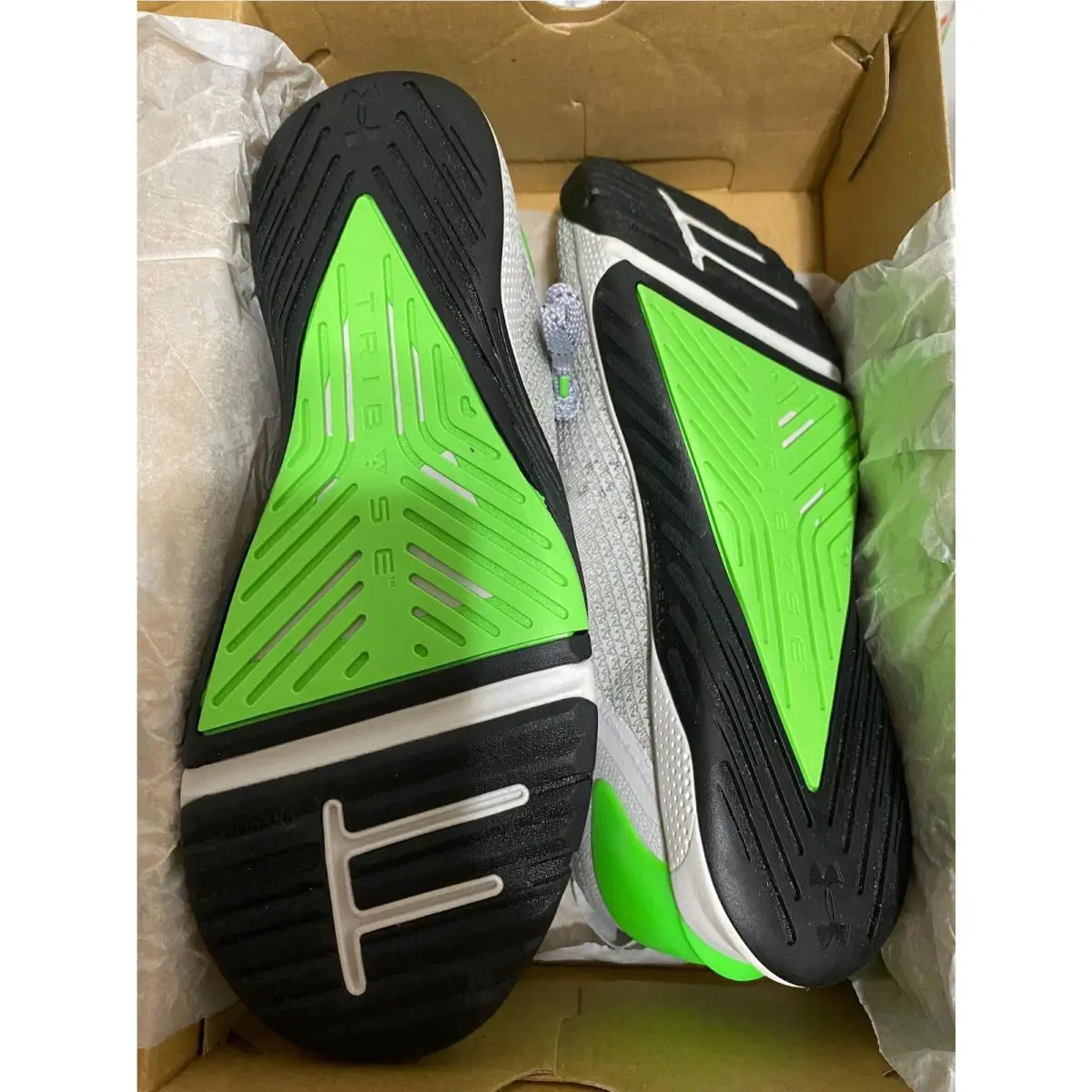 Under Armour shoes - Under Armour Tribase Reign 3 - 3024915-101 - GREY SILVER 12