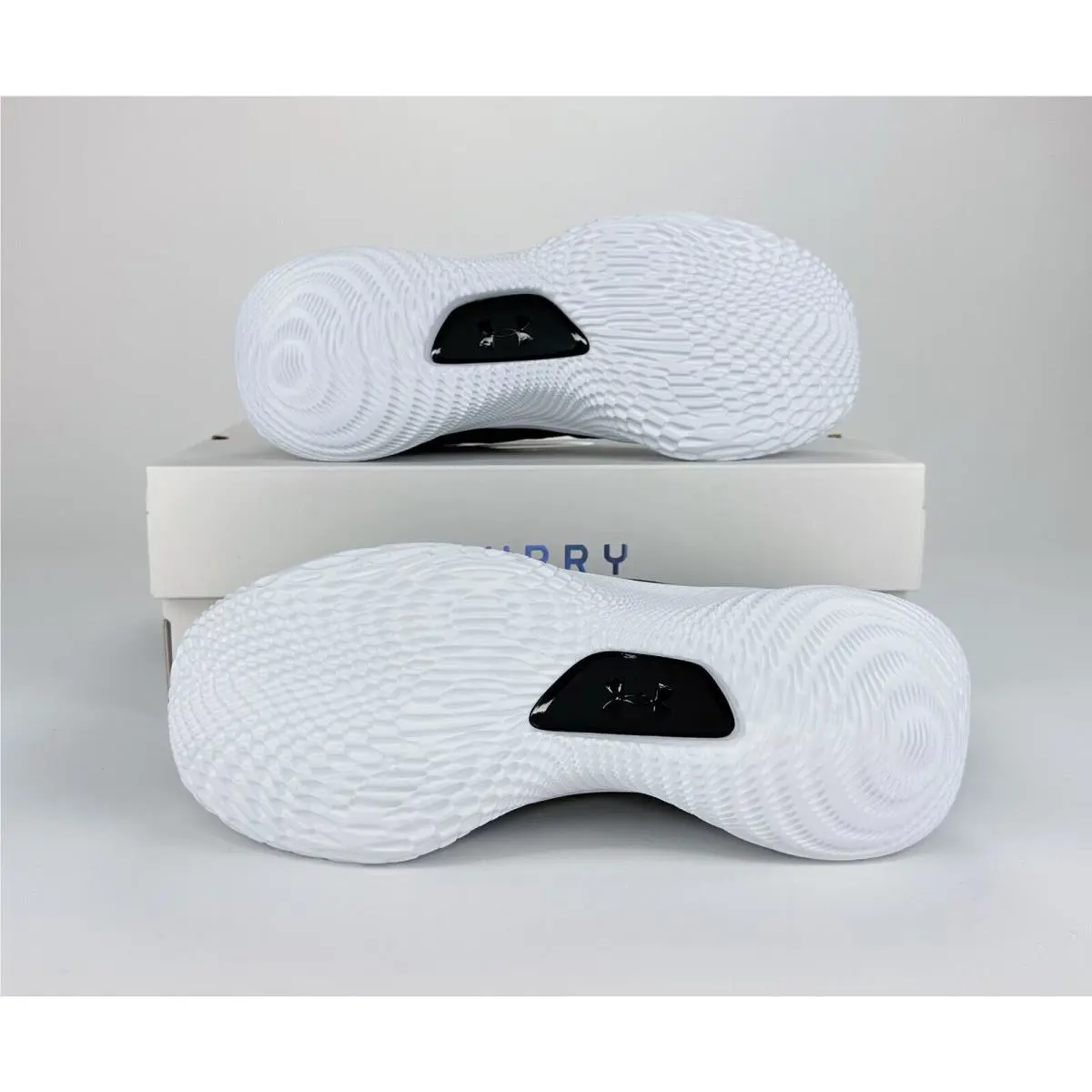 Under Armour shoes - Under Armour Team Curry 8 NM - 3024785 010 - Black, 2: Black, 1: White 1