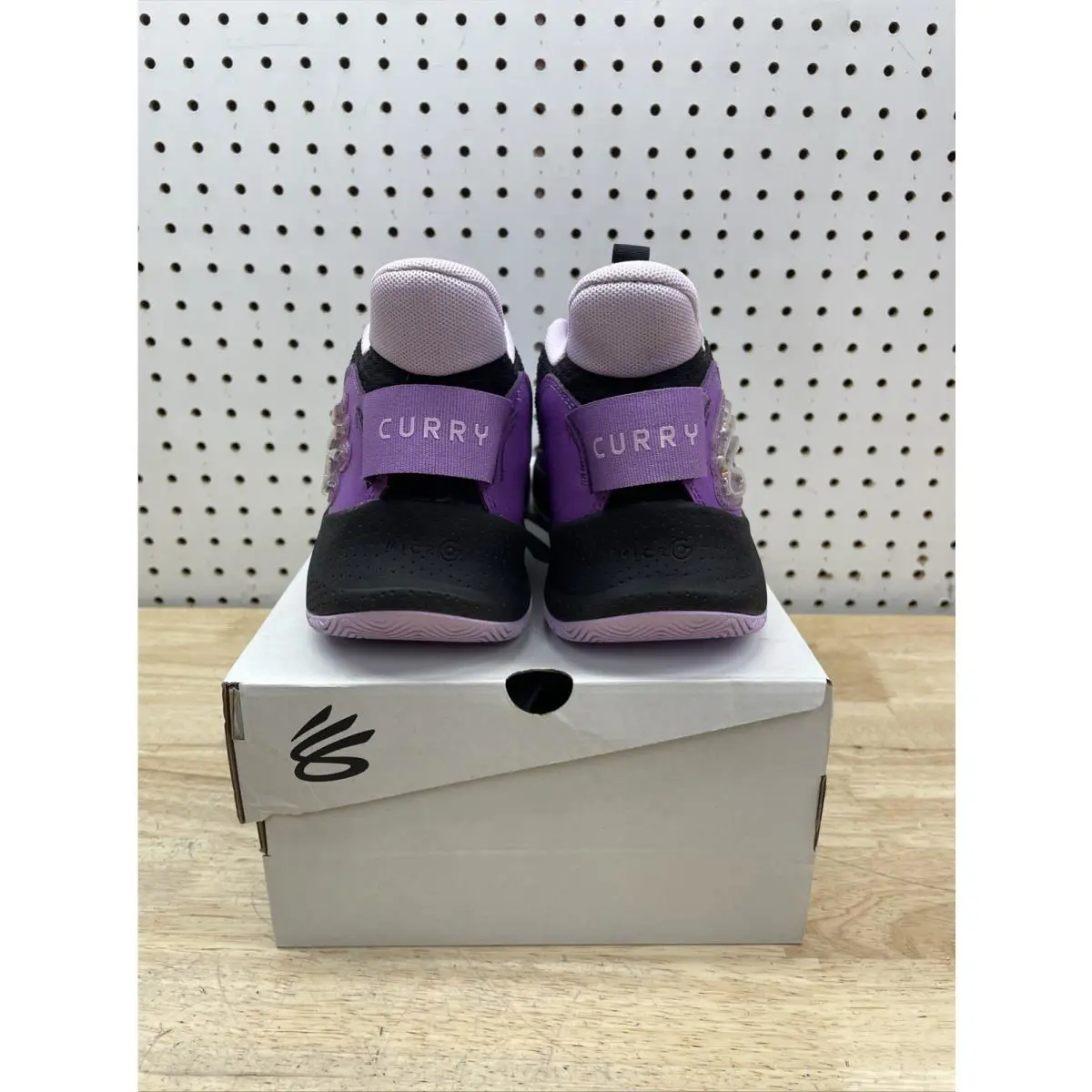 Under Armour shoes - Under Armour Curry 327 - Curry - 3026622-500 - Purple/Black/Violet/Noir 8