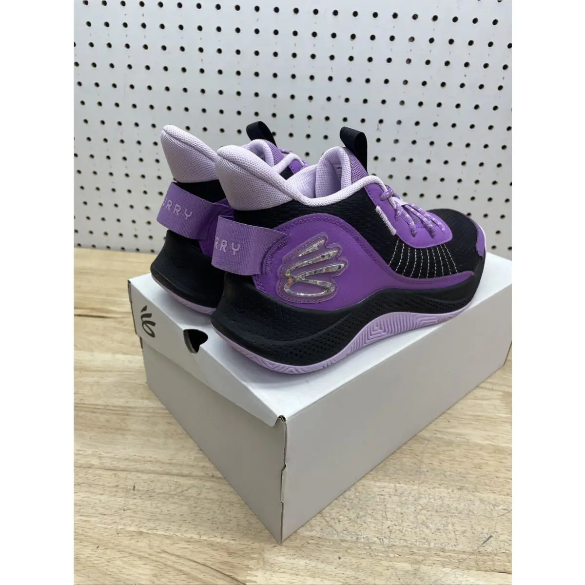 Under Armour shoes - Under Armour Curry 327 - Curry - 3026622-500 - Purple/Black/Violet/Noir 13