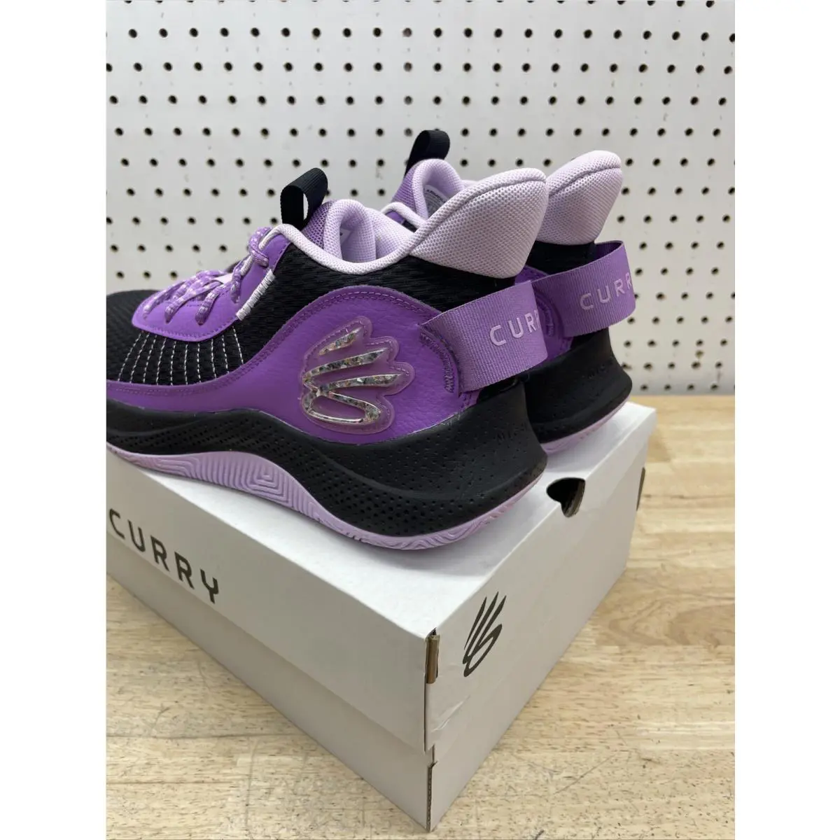 Under Armour shoes - Under Armour Curry 327 - Curry - 3026622-500 - Purple/Black/Violet/Noir 10