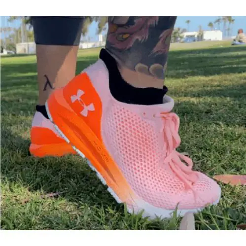 Under Armour shoes - Under armour HOVR Sonic 4 - 3023559 600 - Pink 0