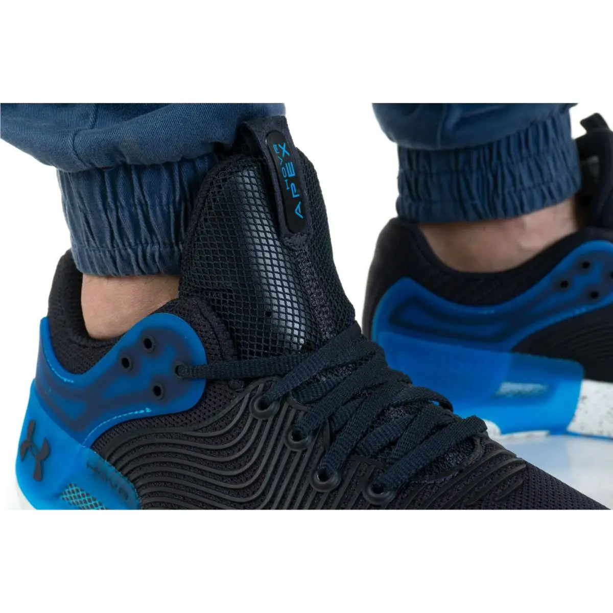 Under Armour shoes - Under Armour HOVR APEX 2 - 3023007-500 - BLACK/BLUE 2