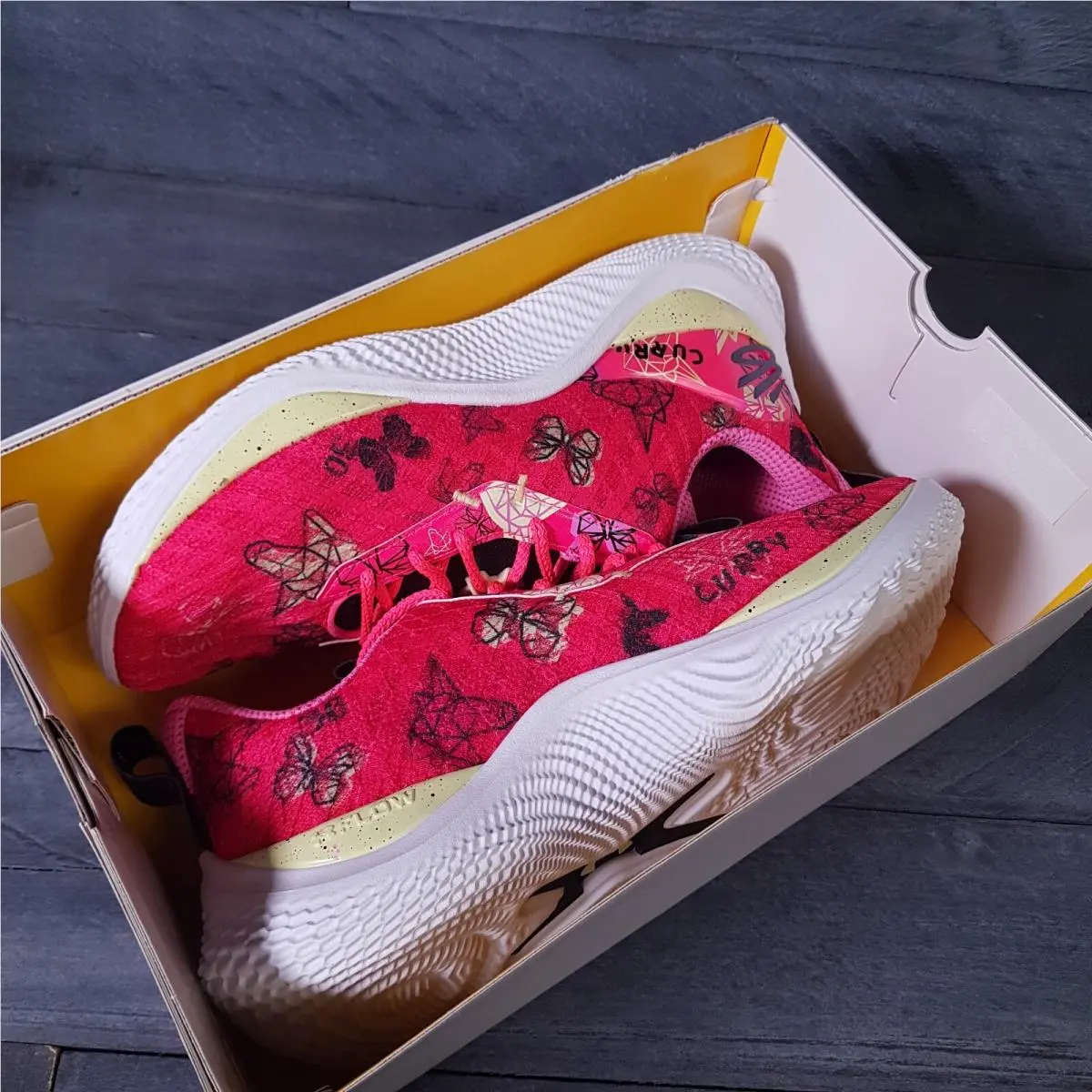 Under Armour shoes - Under Armour Curry 10 - Curry - 3026273-602 - Pink, Manufacturer: pink shock/black/metallic downpour grey 4